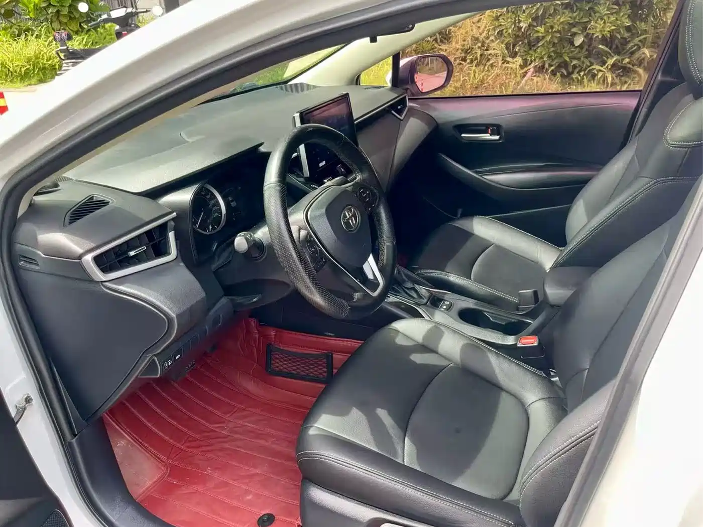 Toyota Corolla 2021 1.2T S-CVT Elite PLUS Edition фото 4