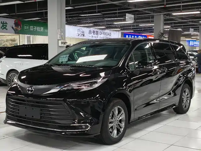 Toyota Sienna 2026 Model 2.5L Hybrid 2WD Comfort Edition