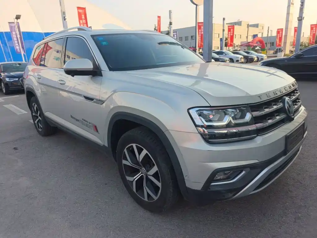 Фото 4 - Volkswagen Teramont