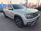 صورة 4 - Volkswagen Teramont