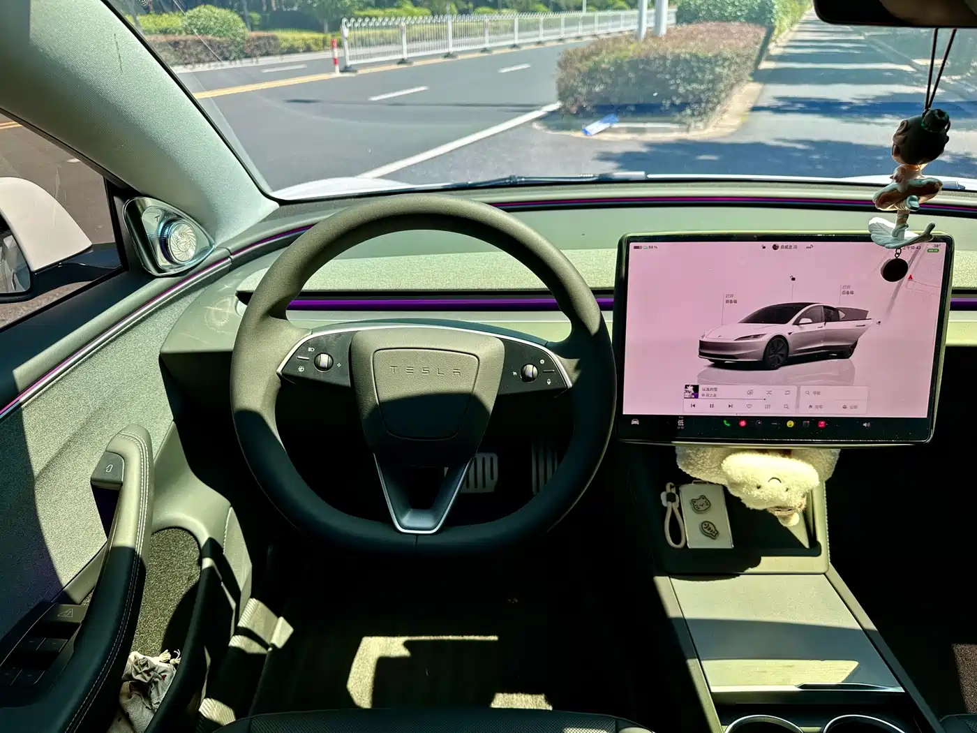 Tesla Model 3 2026 2025 Model Year Facelift Rear-Wheel Drive