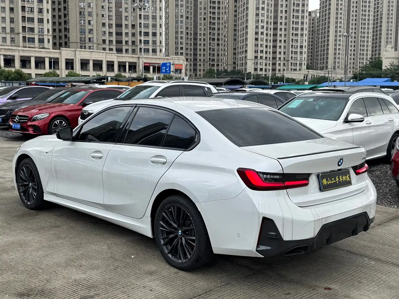 BMW 3 Series 2022 325i M Sport Package фото 4