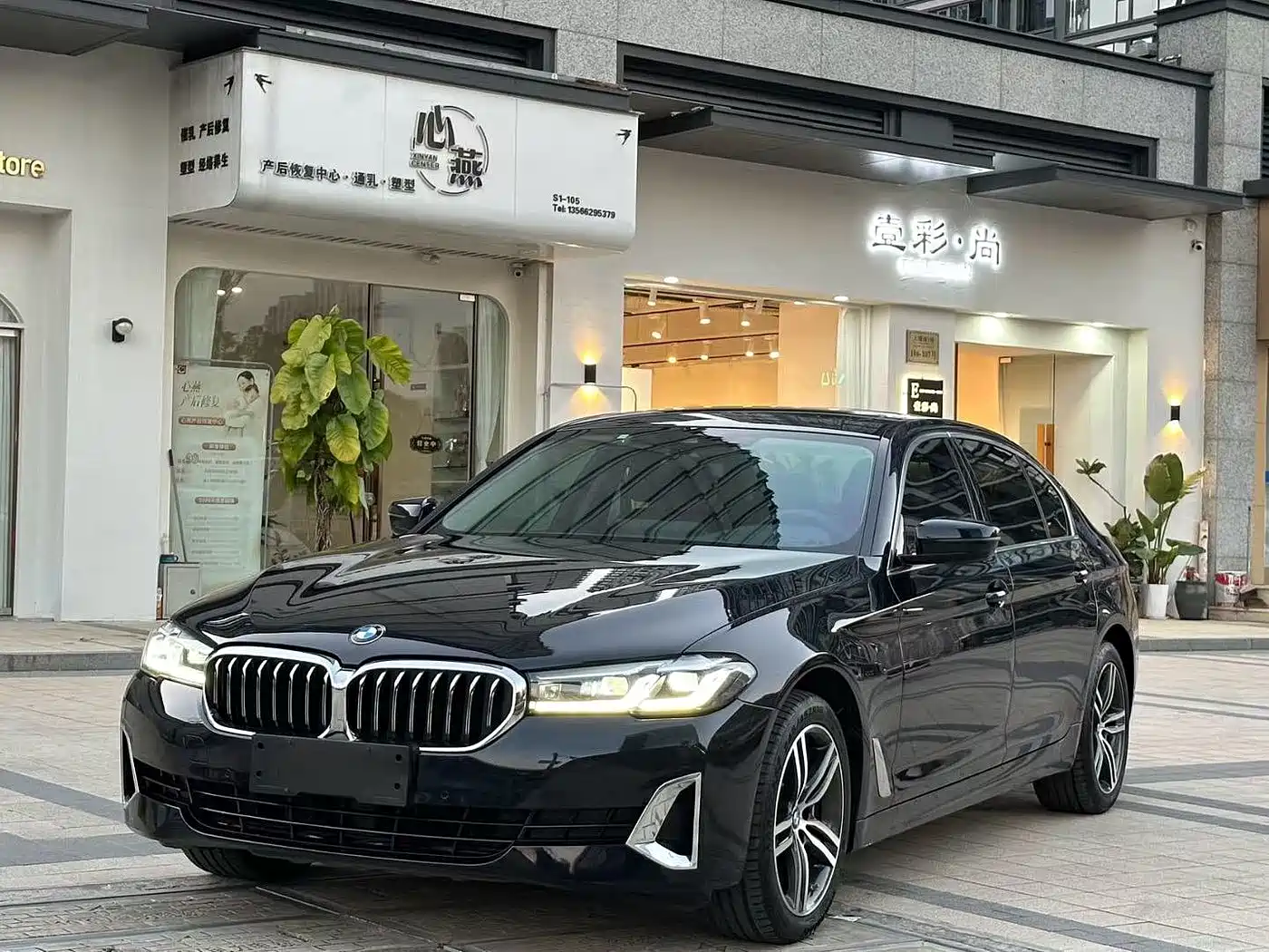 BMW 5-SERIES
