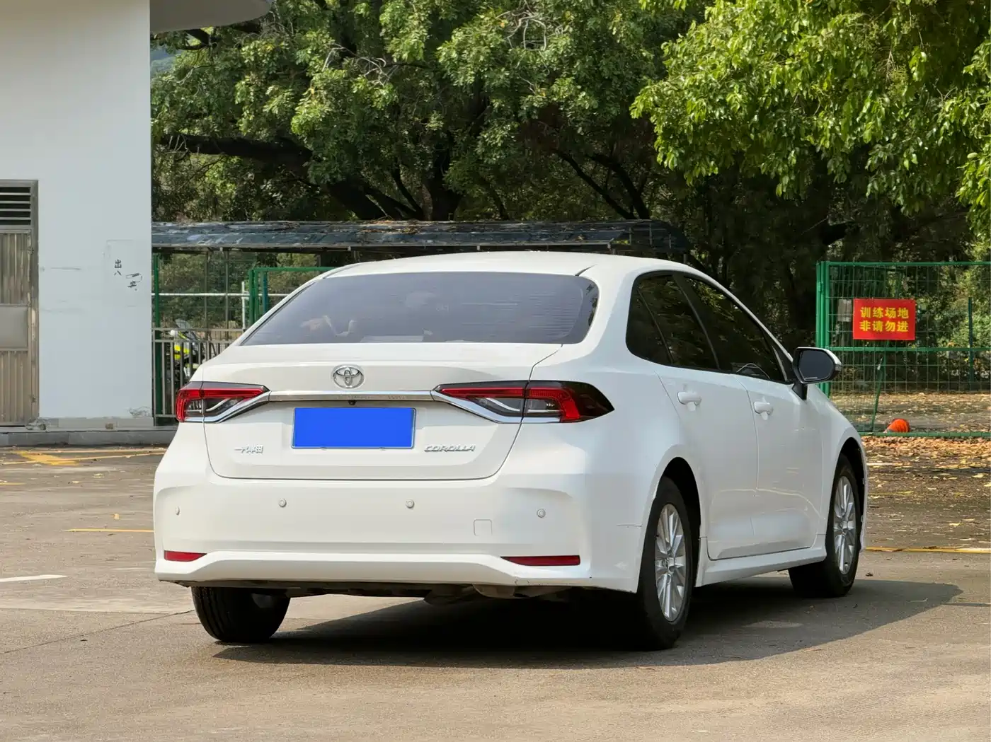 Toyota Corolla 2021 TNGA 1.5L CVT Pioneer Edition фото 15