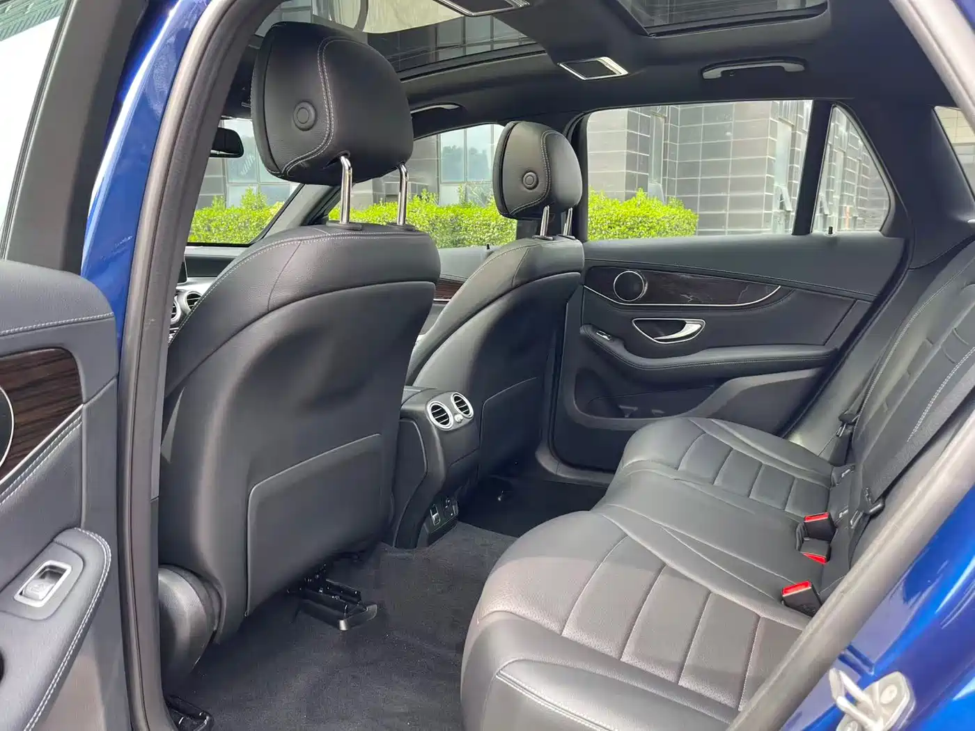 Mercedes-Benz GLC 2019 GLC 260 L 4MATIC Luxury фото 10