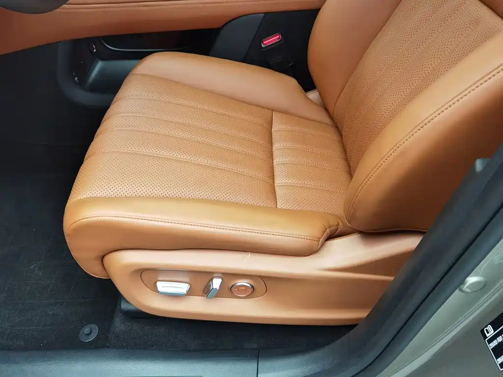 GAC Trumpchi Trumpchi Vision S9 2025 2025 1.5T Hybrid Premium