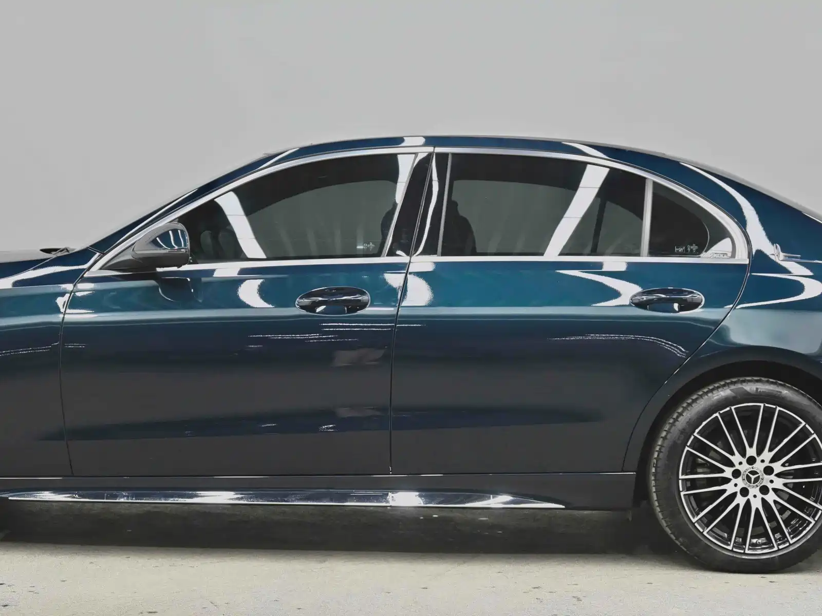 Фото 16 - Mercedes-Benz C-Class