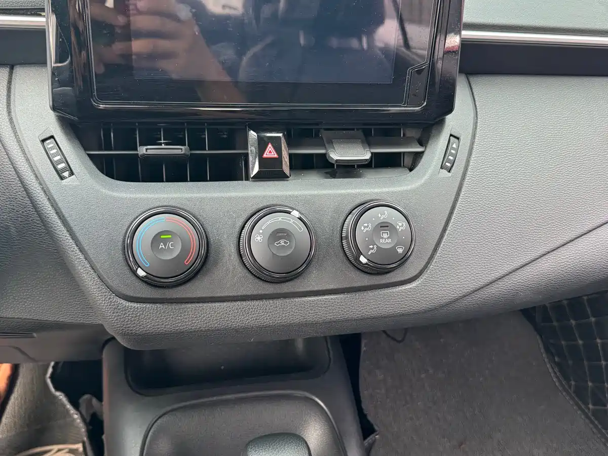 Toyota Corolla 2022 TNGA 1.5L CVT Pioneer Edition фото 10