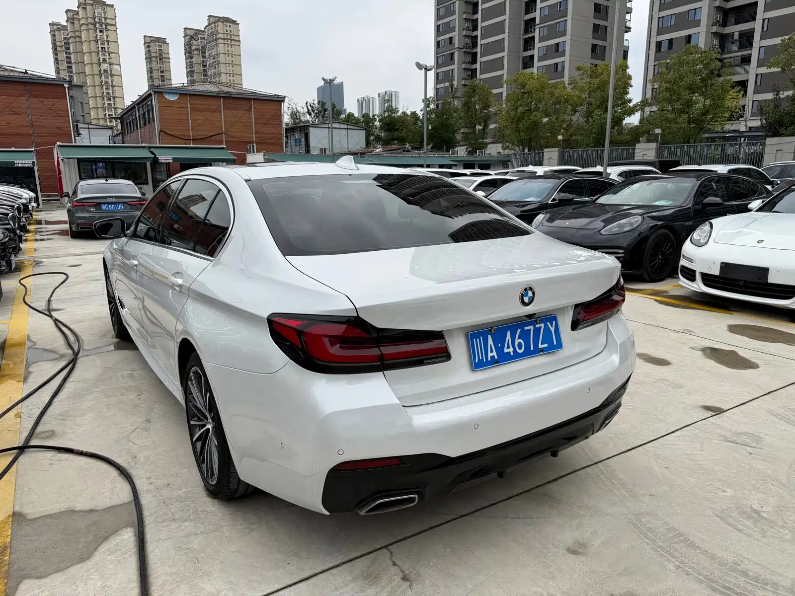 Фото 12 - BMW 5 Series