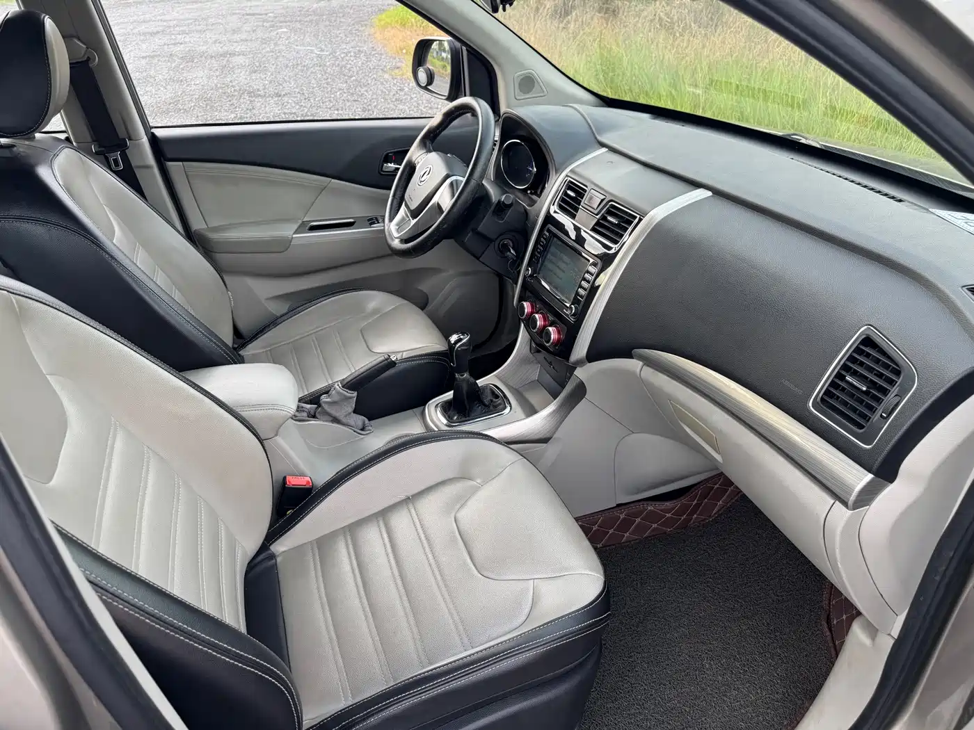 Dongfeng Fengxing Fengxing S500 2017 2017 1.5L Manual Luxury