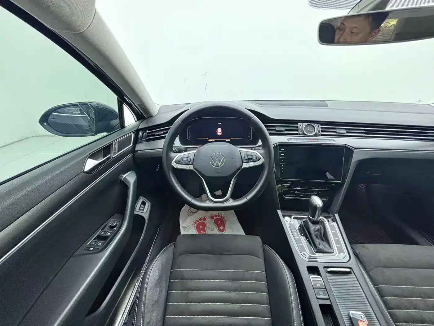 Volkswagen Magotan 2021 330TSI DSG 30th Anniversary Edition фото 18