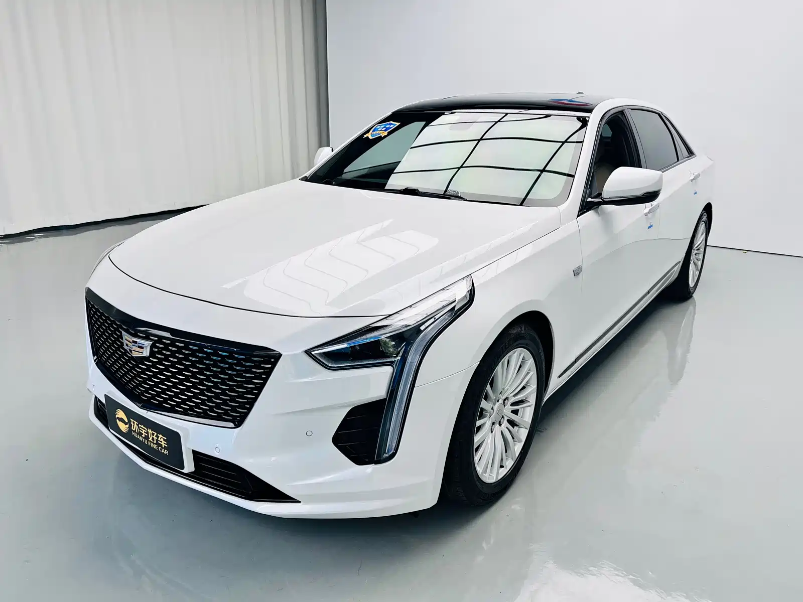 Фото 1 - Cadillac CT6