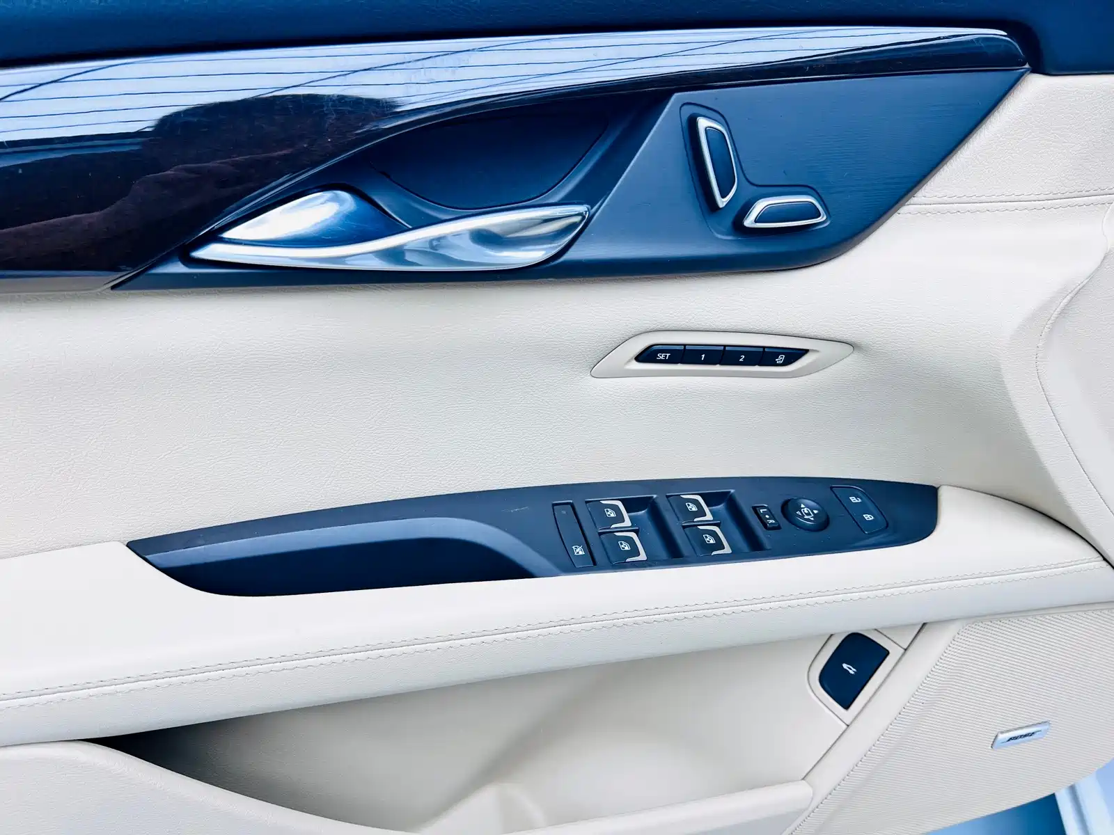 Фото 11 - Cadillac CT6