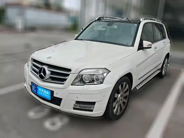 Mercedes-Benz Mercedes-Benz GLK-Class (Import) 2011 GLK 300 4MATIC Luxury