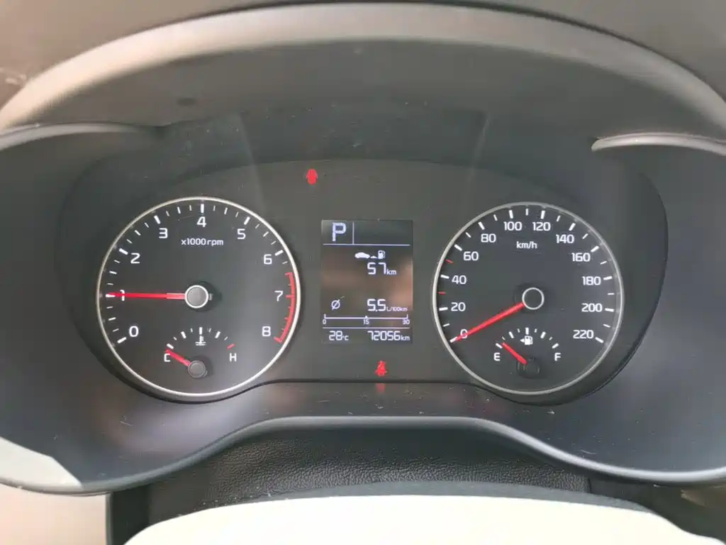 Kia K2 2017 2017 Sedan 1.4L AT GLS