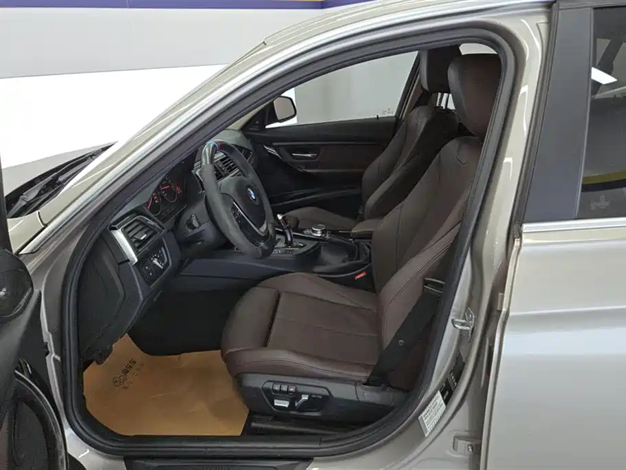 BMW 3 Series 2019 320Li Fashion Type фото 9