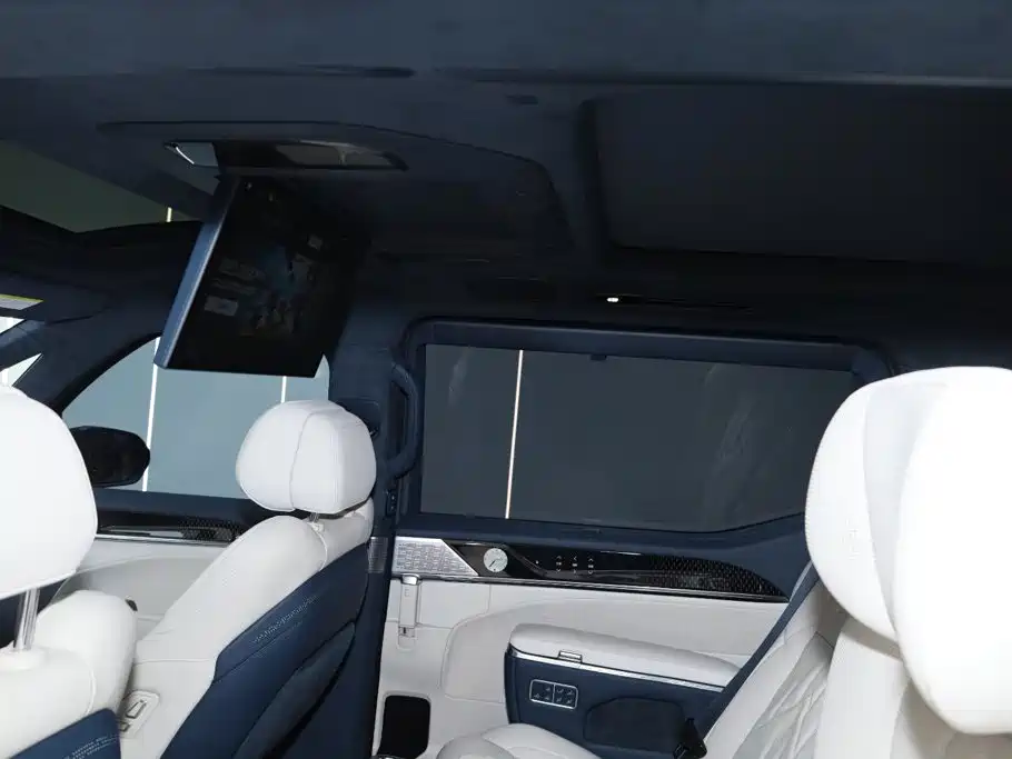 ZEEKR 009 2026 2024 6-seat Executive AWD 108kWh
