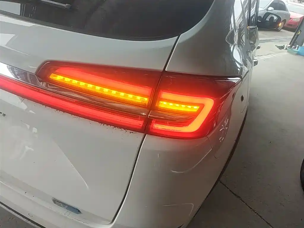 BYD Song New Energy 2019 Song EV500 Smart Connection Glory фото 8
