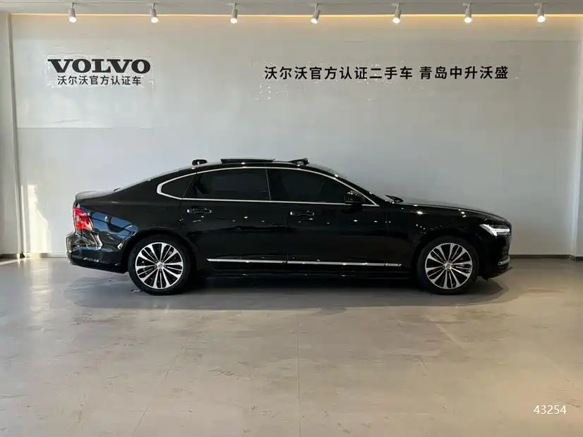 Volvo S90 2025 2025 B5 Zhiyi Luxury Edition