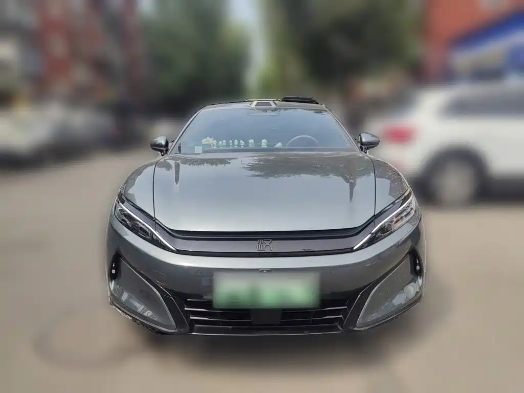 Фото 24 - BYD Han L