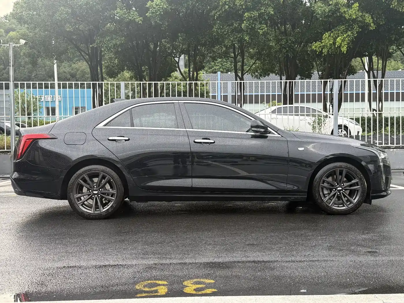 Cadillac CT4 2023 2022 28T Luxury Model