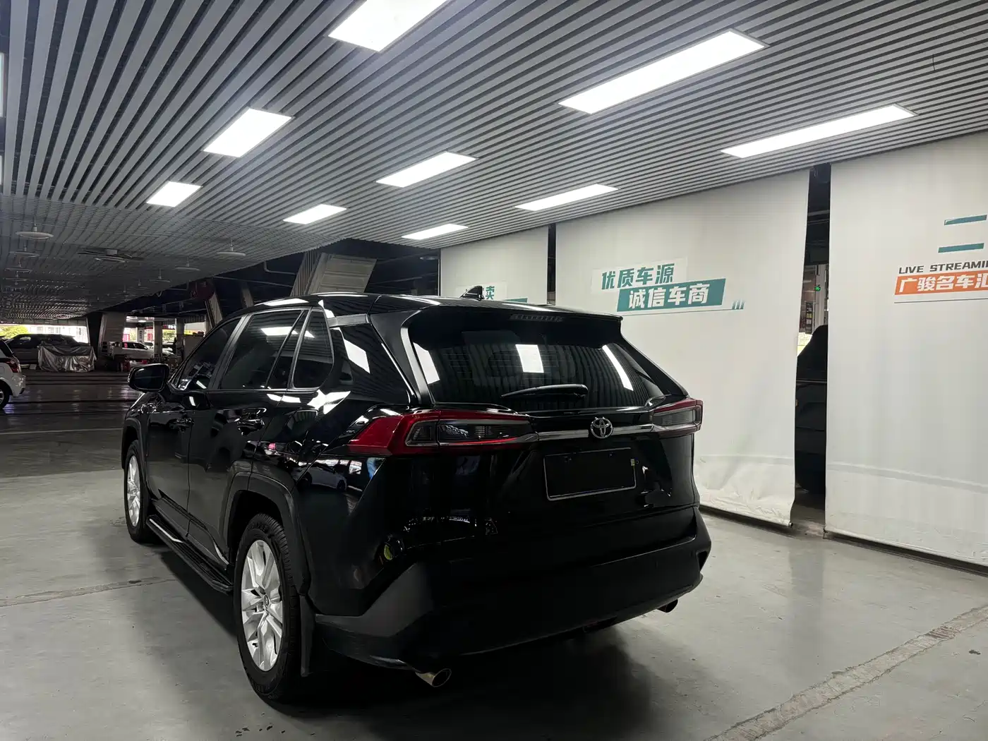Toyota Wildlander 2022 2.0L CVT FWD Leading Edition фото 5