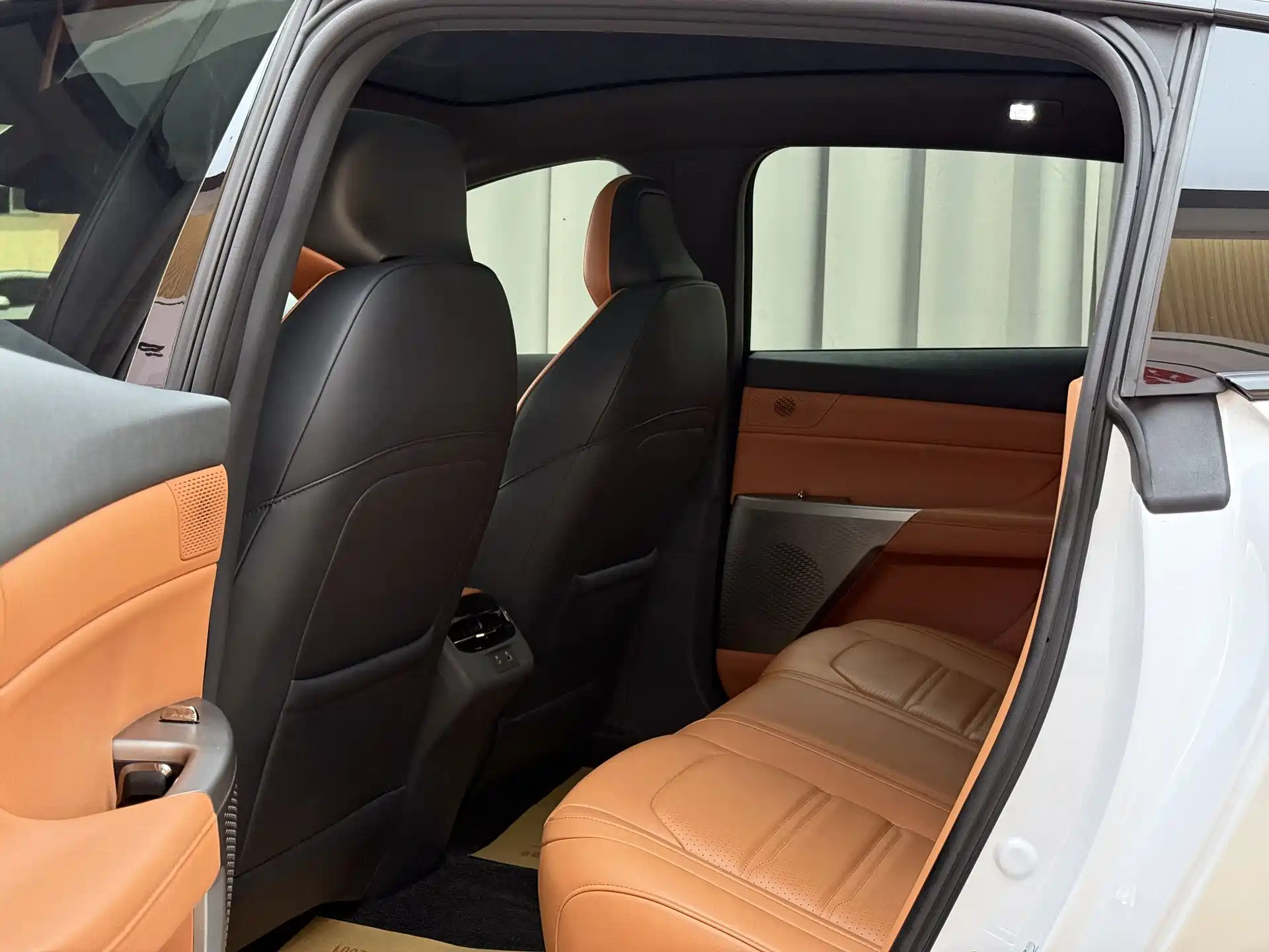 Фото 6 - Dongfeng Yipai eπ007