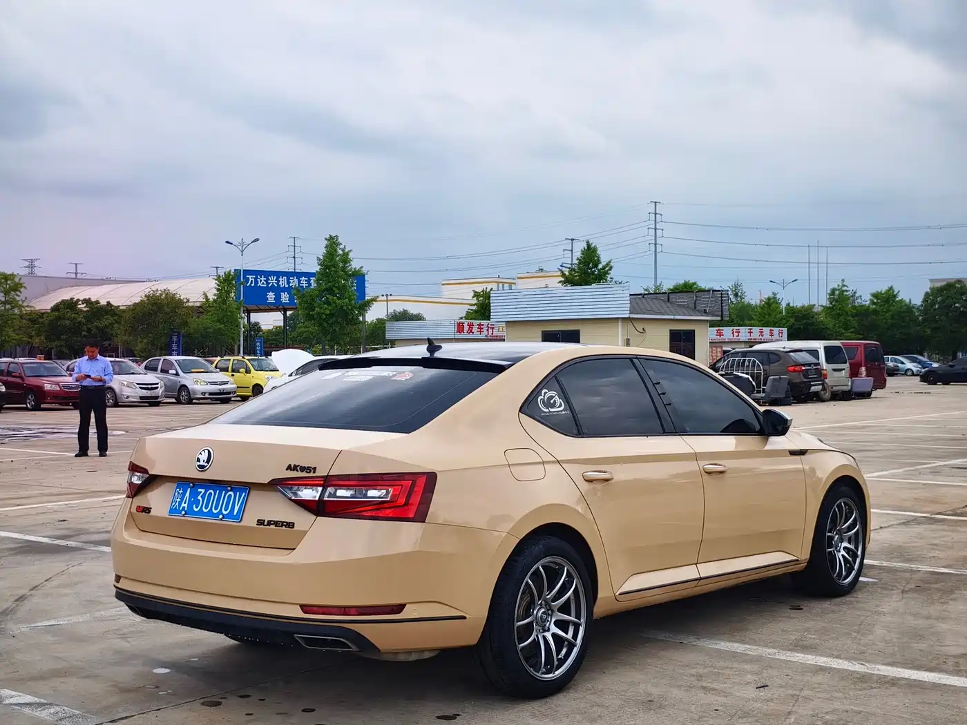 Škoda Superb 2018 TSI380 DSG Flagship Edition China V фото 4