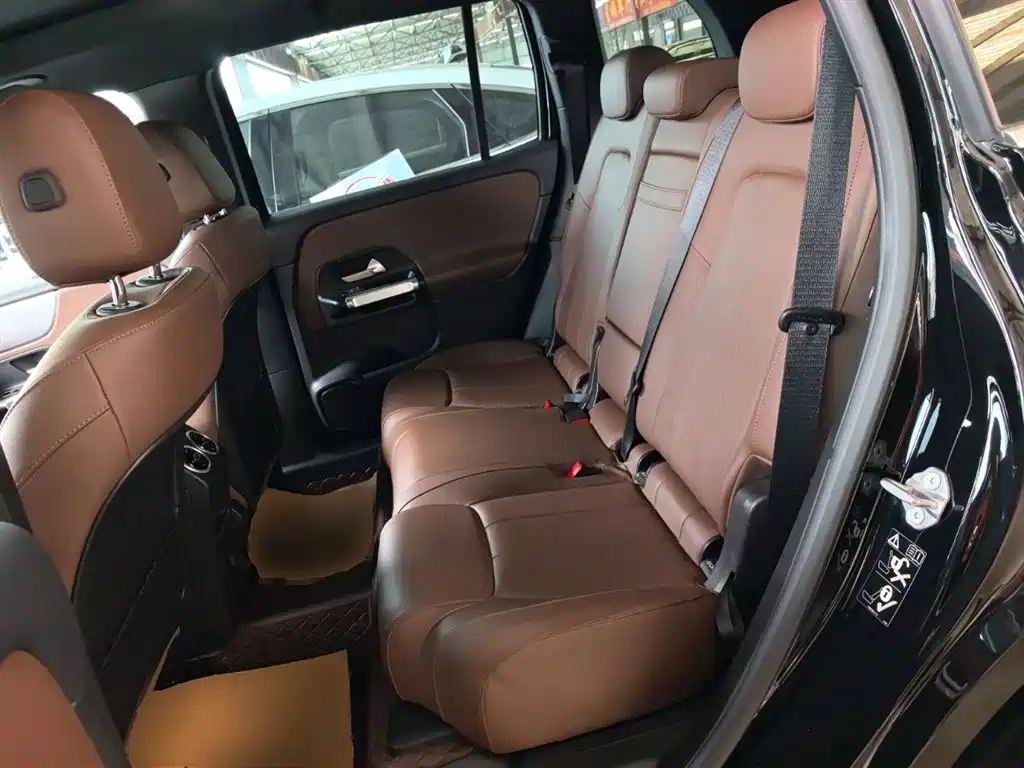 Mercedes-Benz GLB 2022 Facelift II GLB 200 Dynamic фото 11
