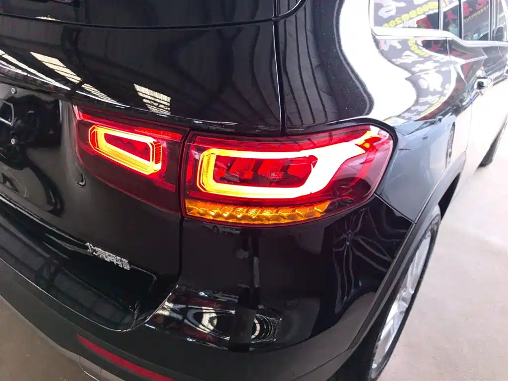 Mercedes-Benz GLB 2022 Facelift II GLB 200 Dynamic фото 22