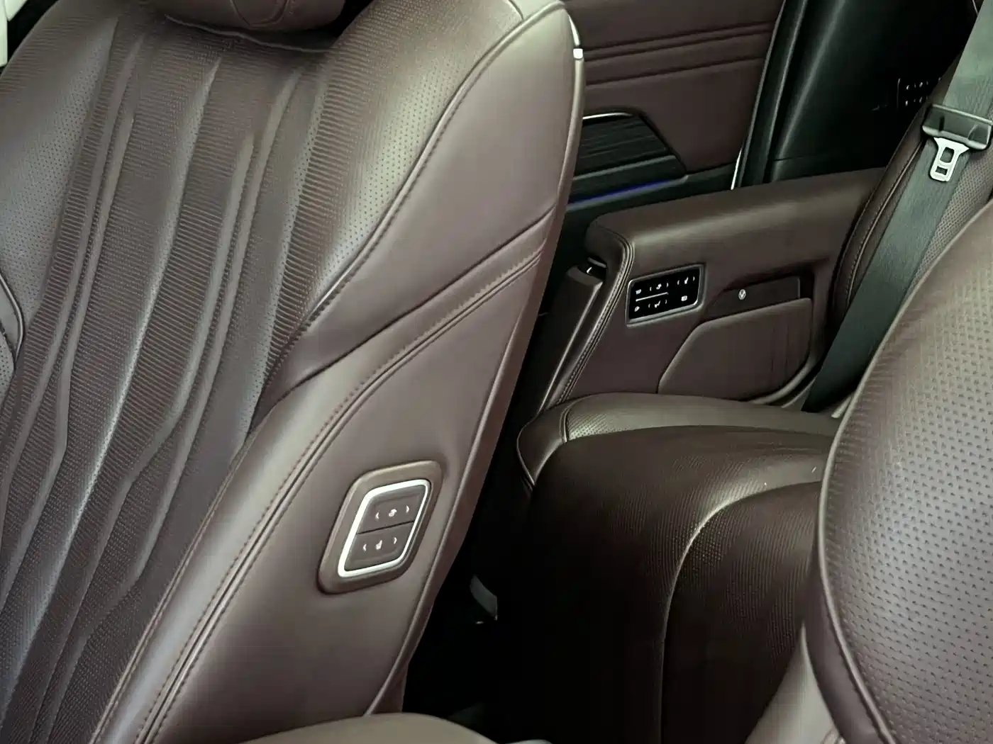 Buick Century 2023 2023 2.0T 6-Seat World Edition