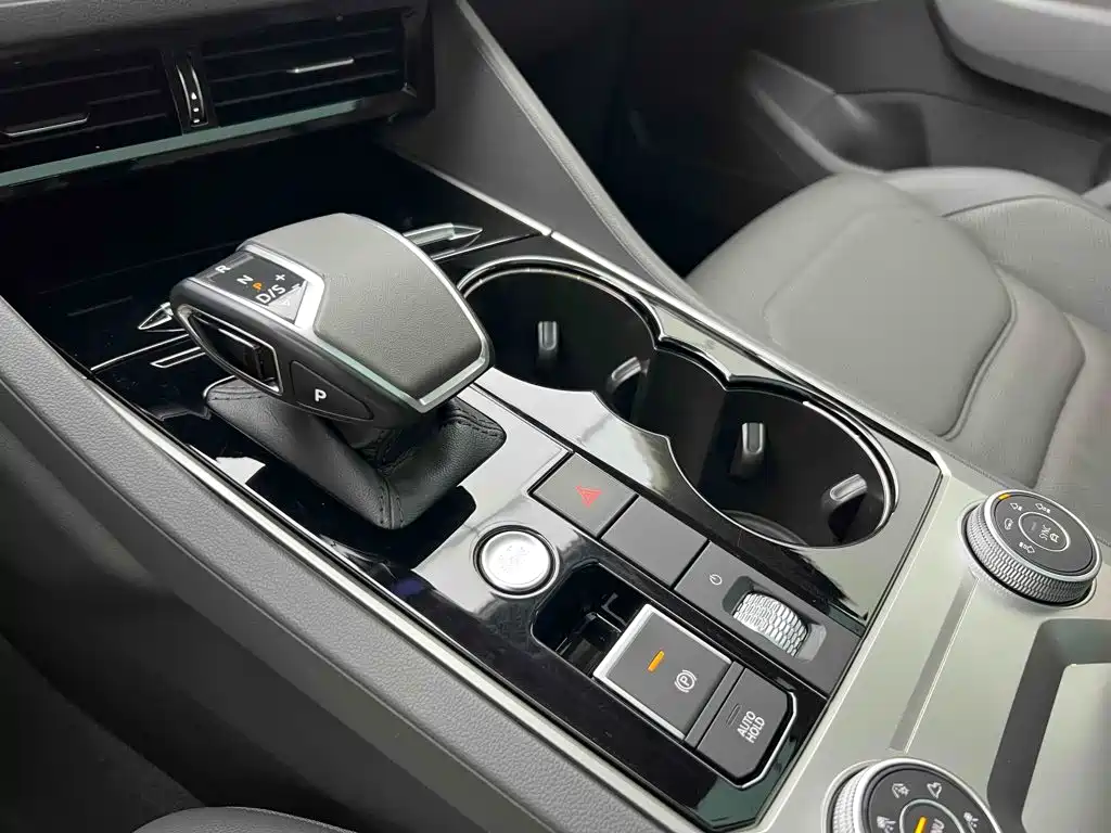 Volkswagen Touareg 2020 2019 3.0TSI Sharp Edge Edition China VI