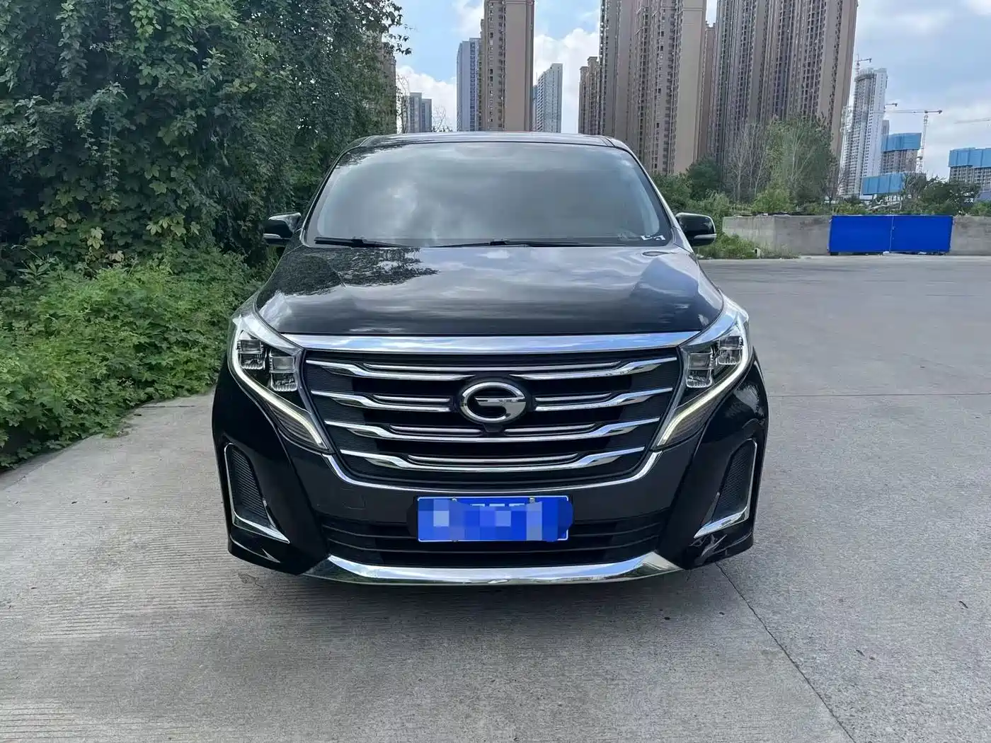 Фото 2 - GAC Trumpchi Trumpchi M8