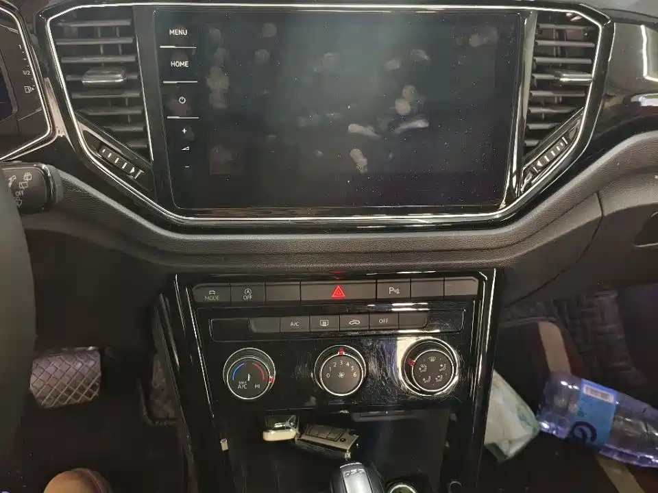 Volkswagen T-ROC 2022 280TSI DSG 2WD Comfort PLUS фото 10