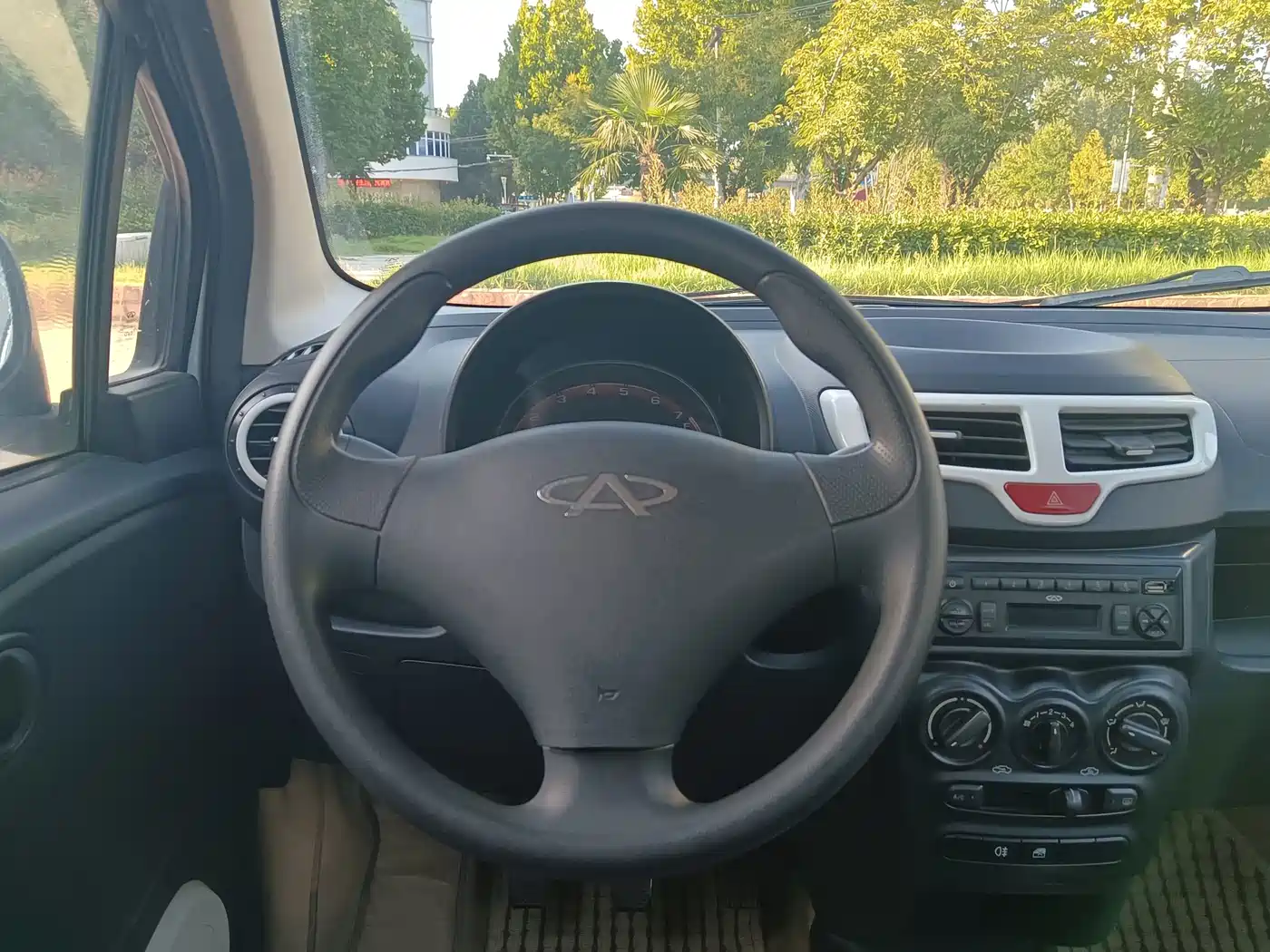 Chery QQ 2014 2013 1.0L Manual Joy Edition