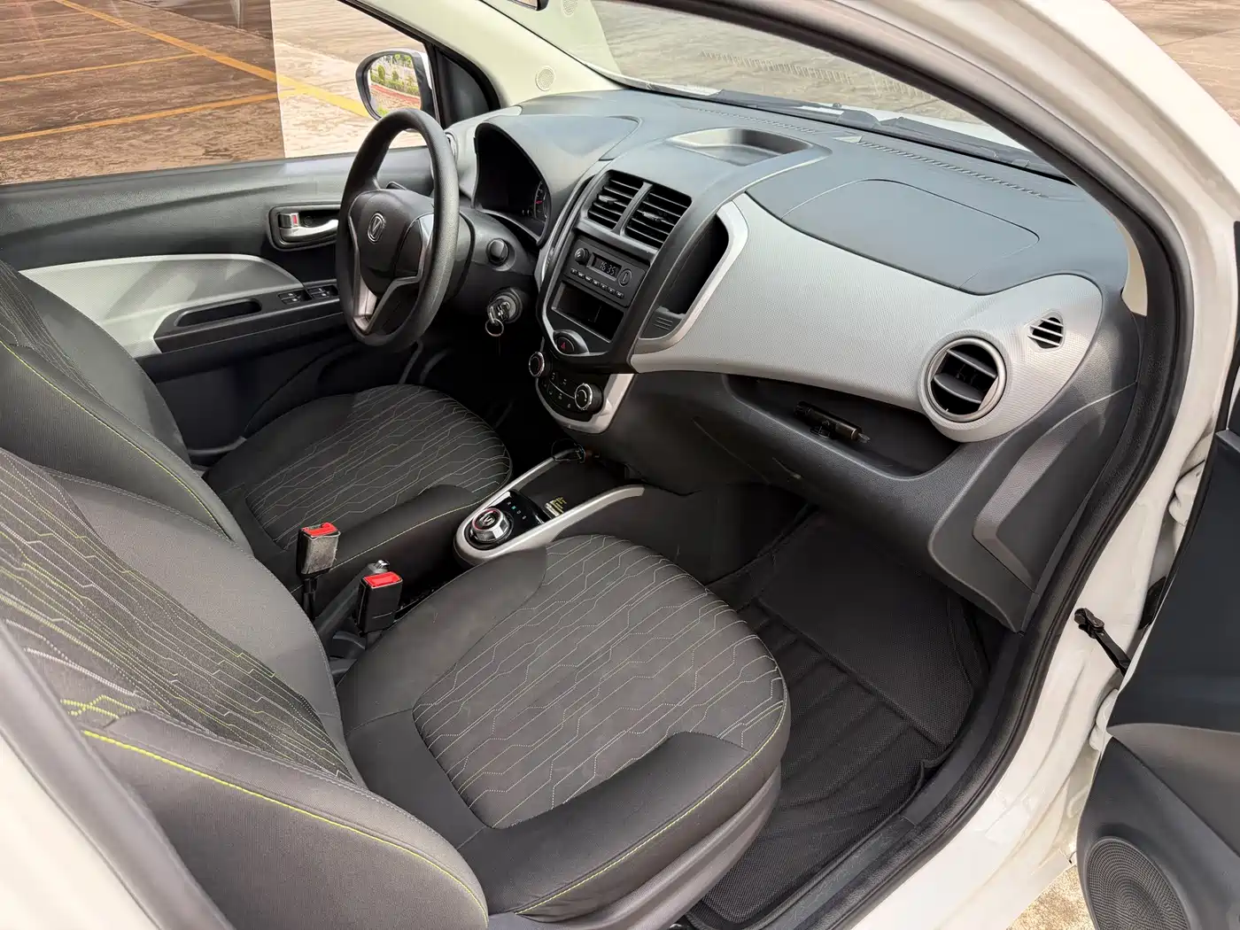 Changan Benben E-Star 2021 2021 National Edition Heartjoy LFP (31.86kWh)