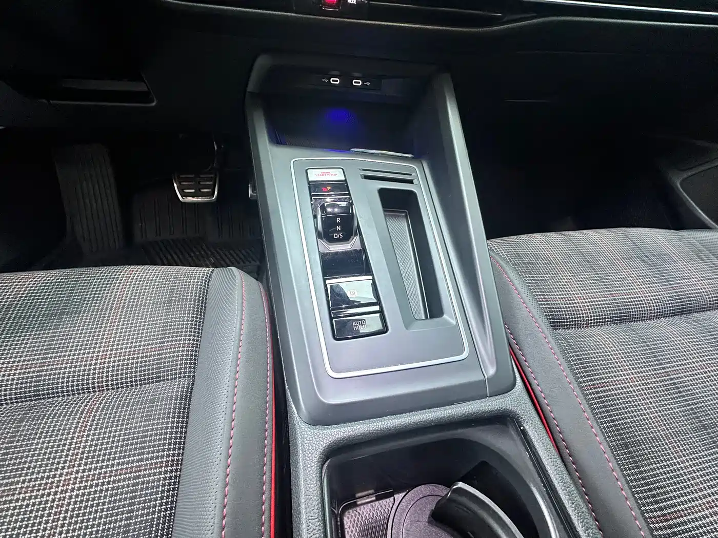 Volkswagen Golf GTI 2021 380TSI DSG GTI фото 21