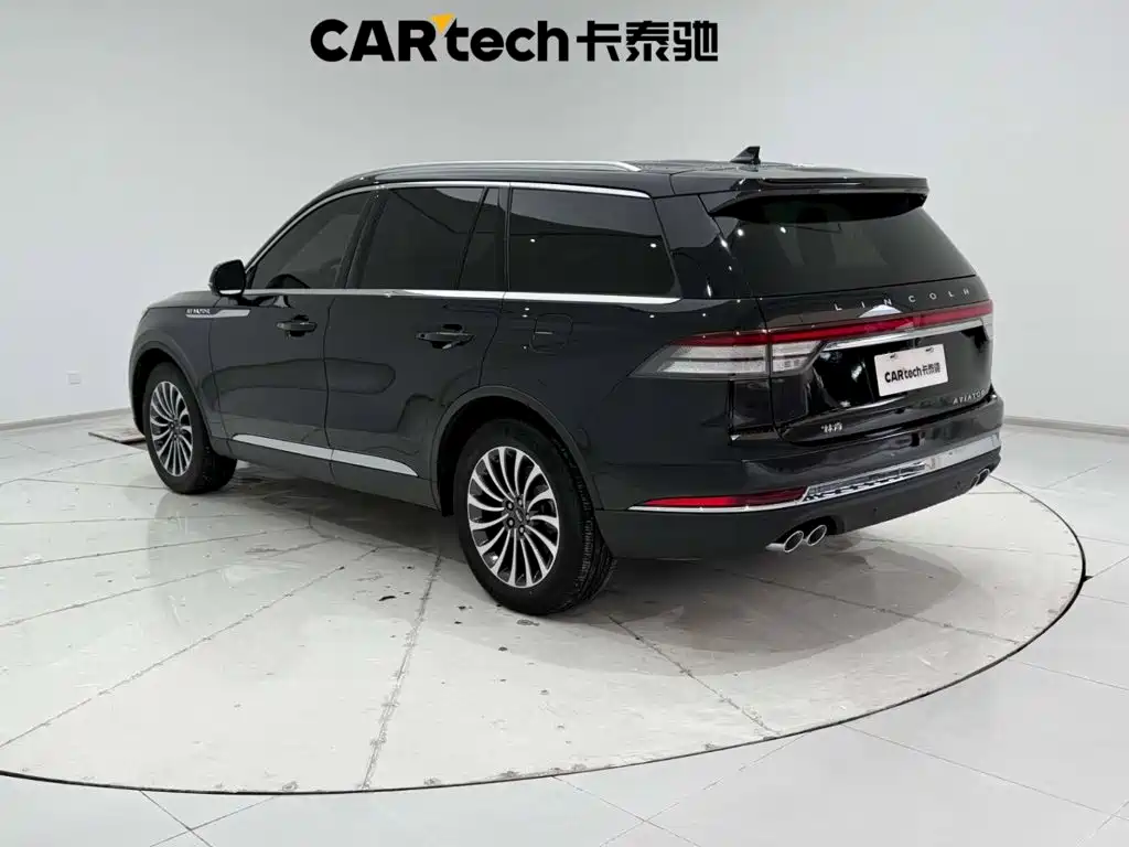 Lincoln Aviator, миниатюра 7