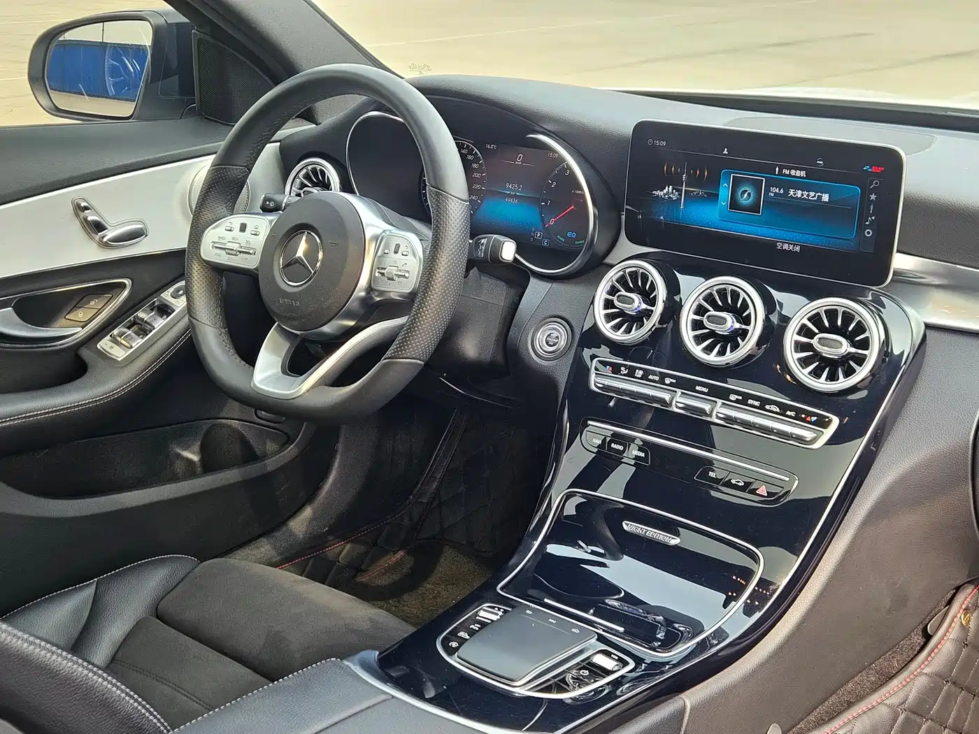 Mercedes-Benz C-Class 2021 C 260 Starry Exclusive Edition фото 11