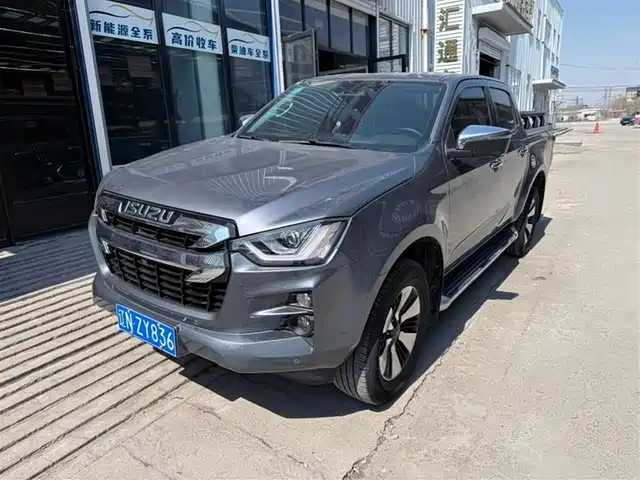 ISUZU D MAX