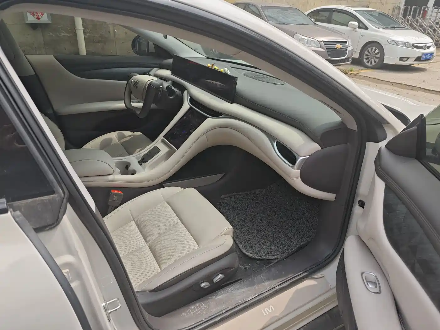 ZHIJI AUTOMOBILE ZHIJI L6