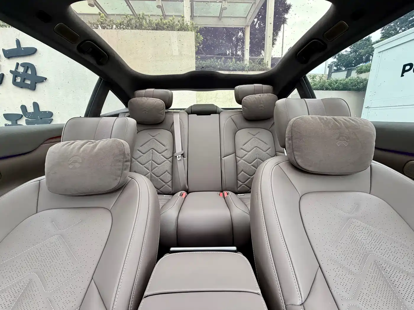 NIO ET7 2024 75kWh Executive Edition фото 15