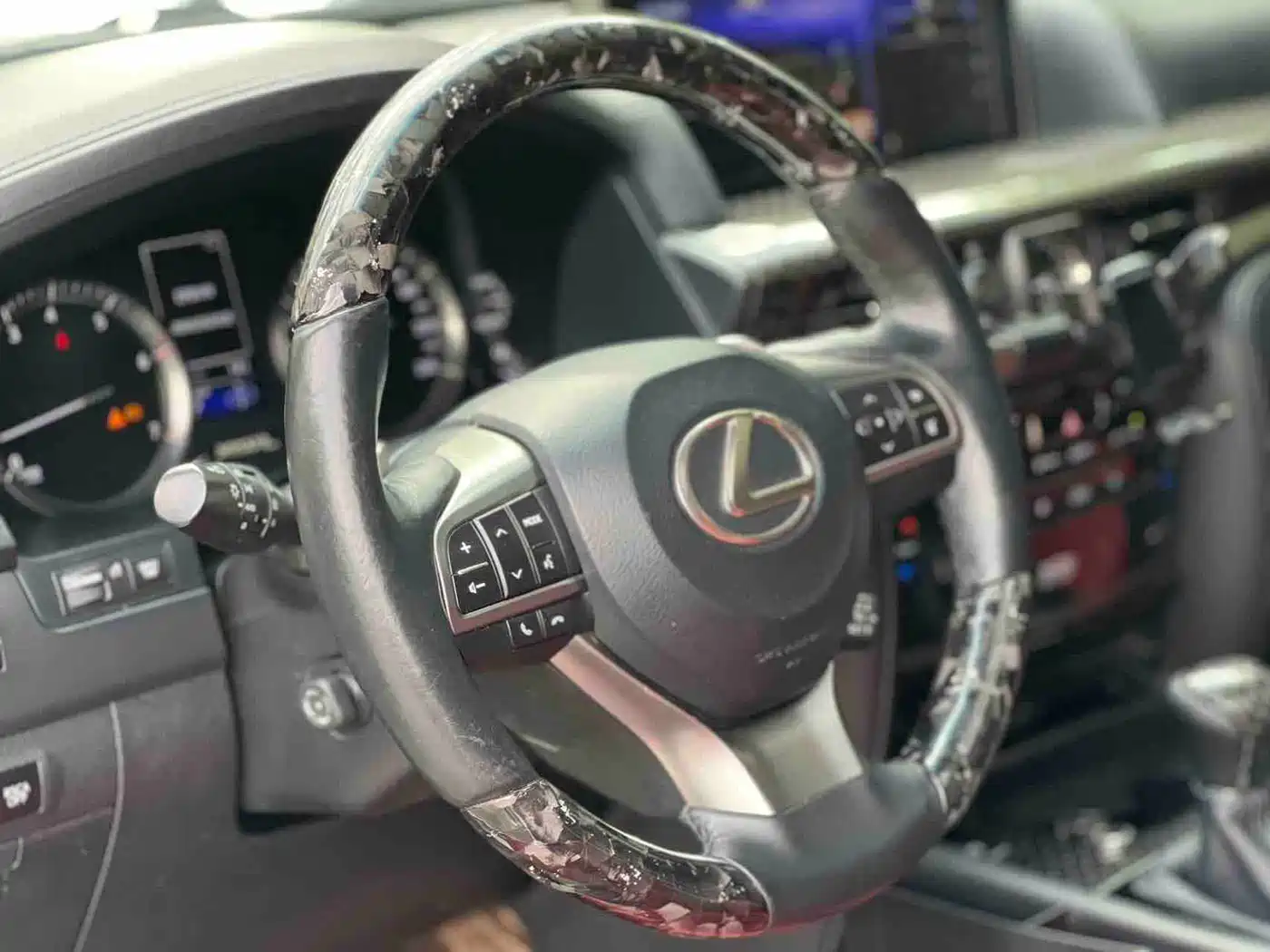 Lexus LX 2016 570 Luxury Premium Edition фото 23