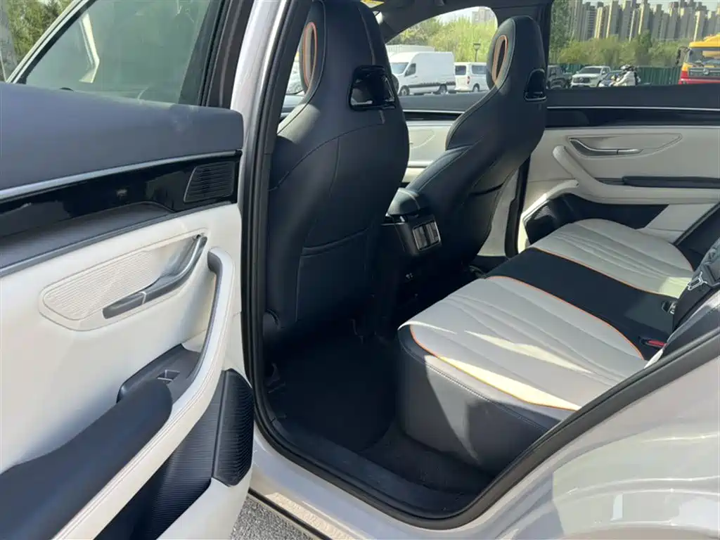 BYD Song PLUS PHEV 2023 Champion Edition DM-i 110KM Flagship PLUS фото 15