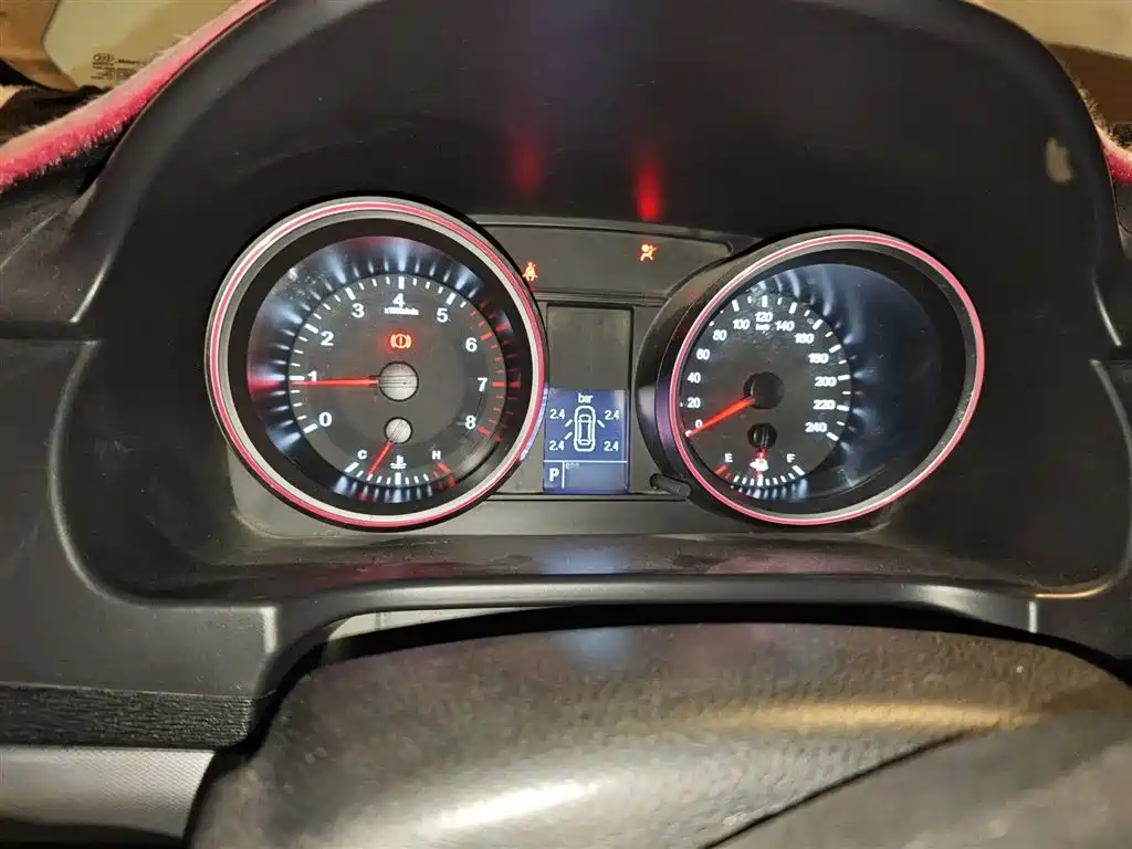 Haval H6 2016 Upgrade Edition 1.5T Automatic 2WD Premium Type фото 4