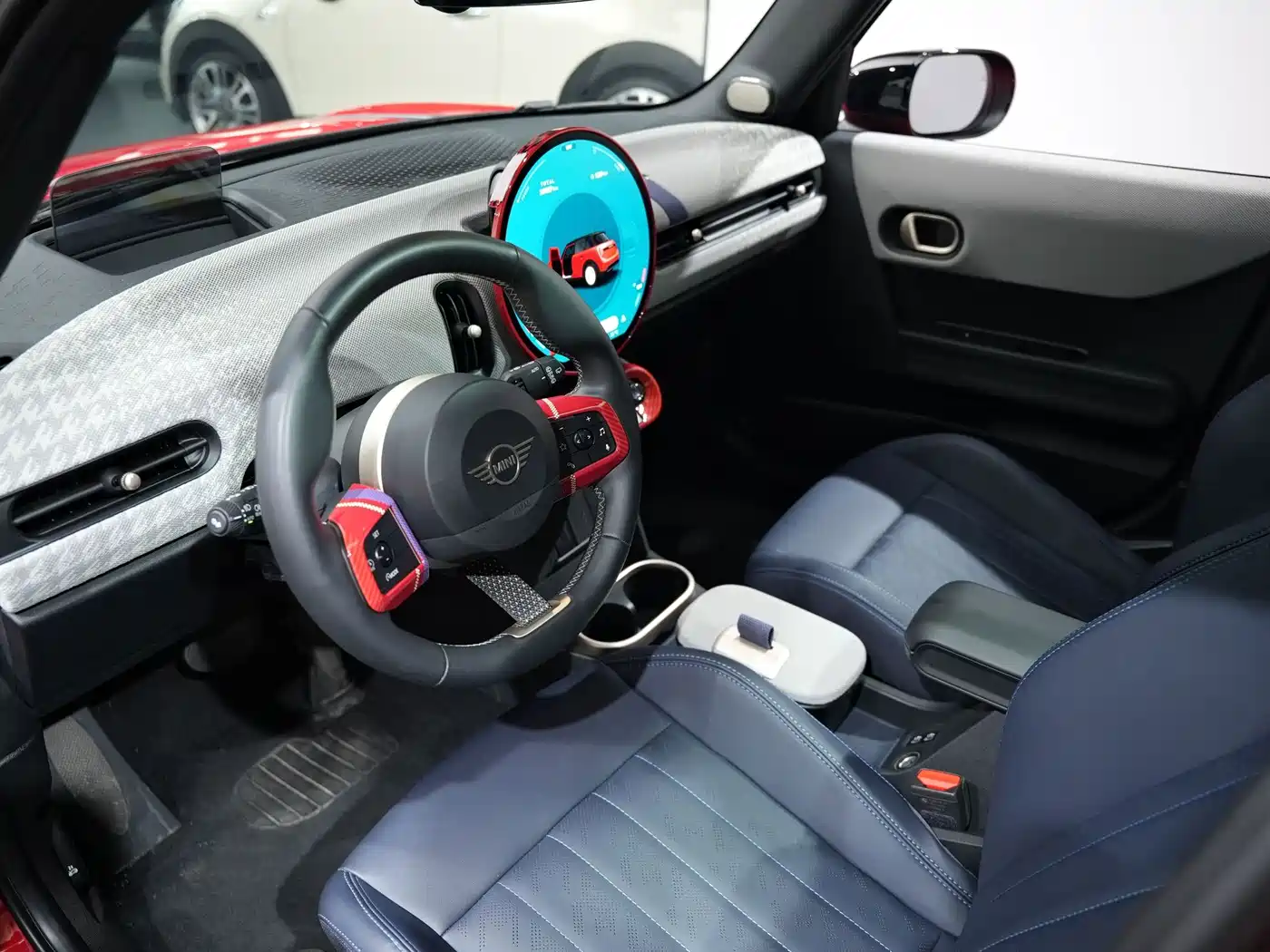 MINI MINI 2024 2025 Model 2.0T COOPER S Artist 5-Door