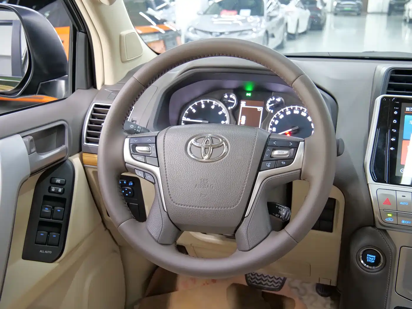 Toyota Prado 2018 3.5L Automatic TX-L Rear-mounted Spare Tire фото 15