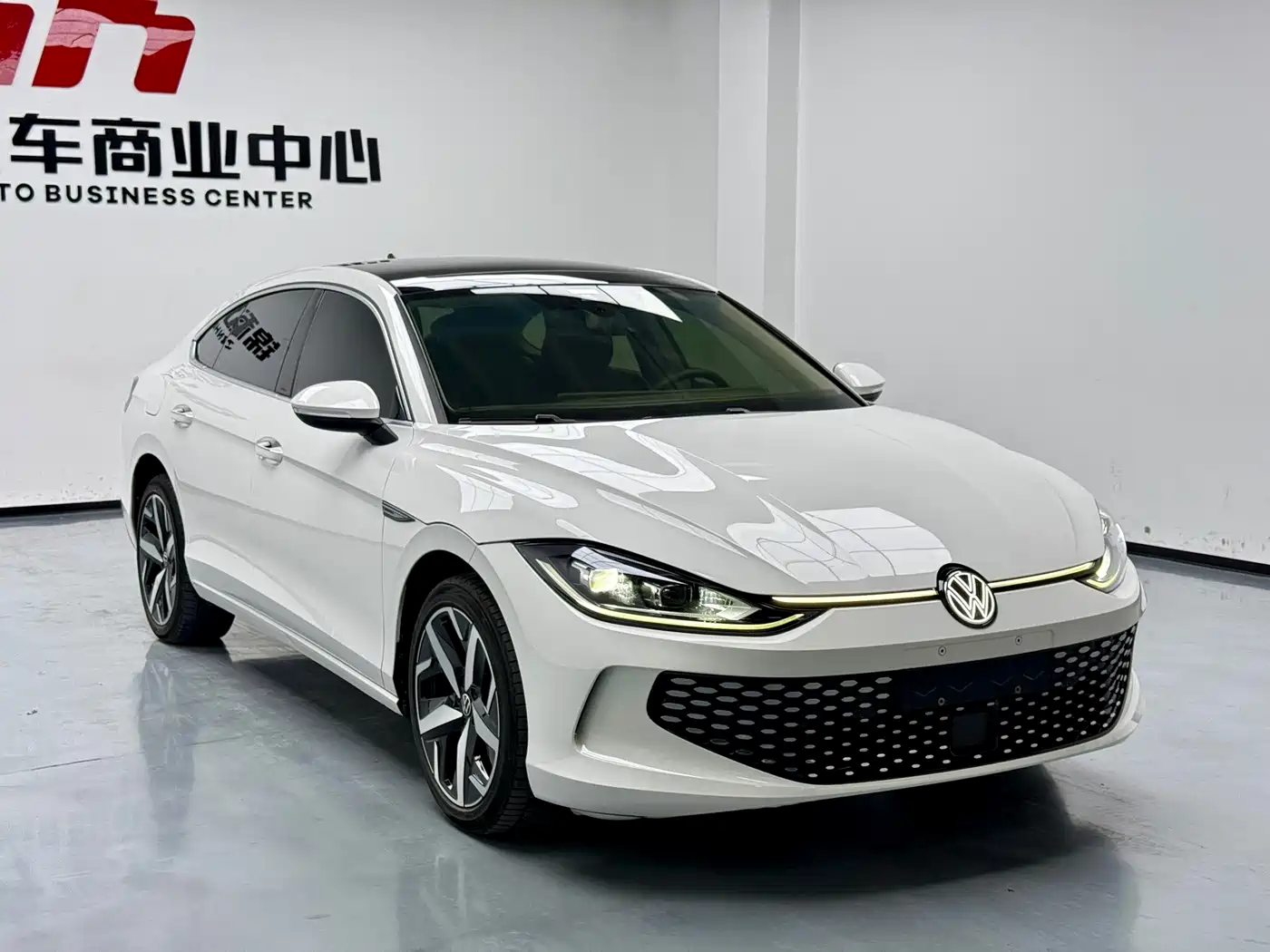 Volkswagen Lamando 2022 Lamando L 280TSI DSG Cool Edition фото 3