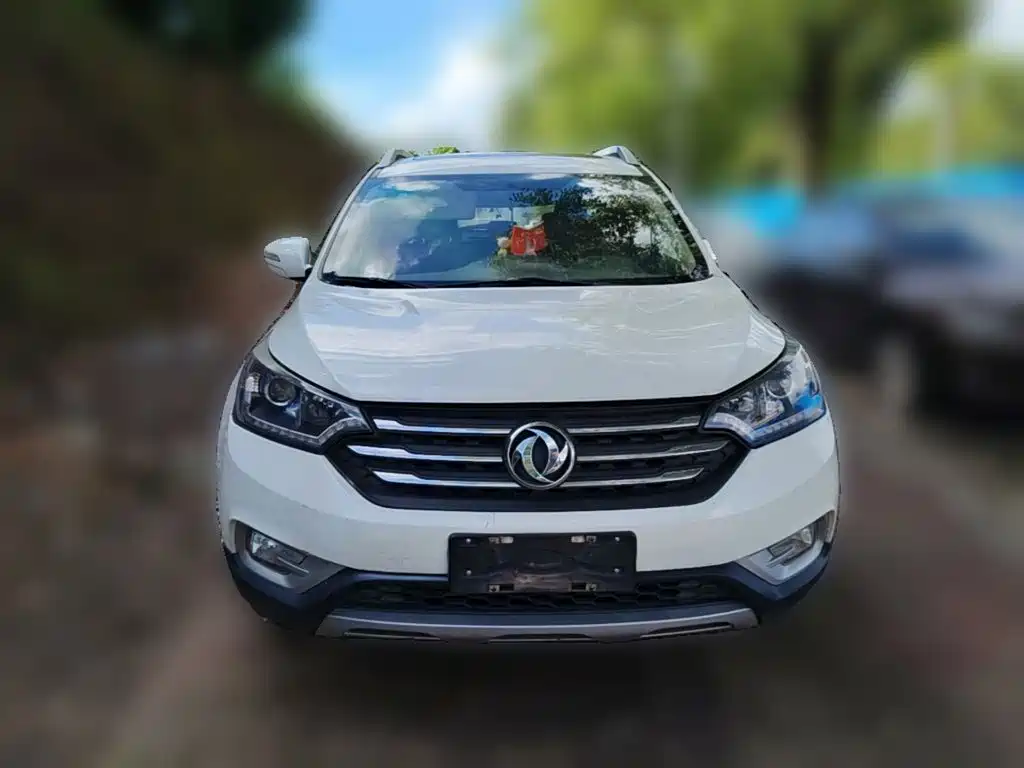 Dongfeng Aeolus Dongfeng Fengshen AX7 2016 2015 2.0L Manual Zhiyi Edition