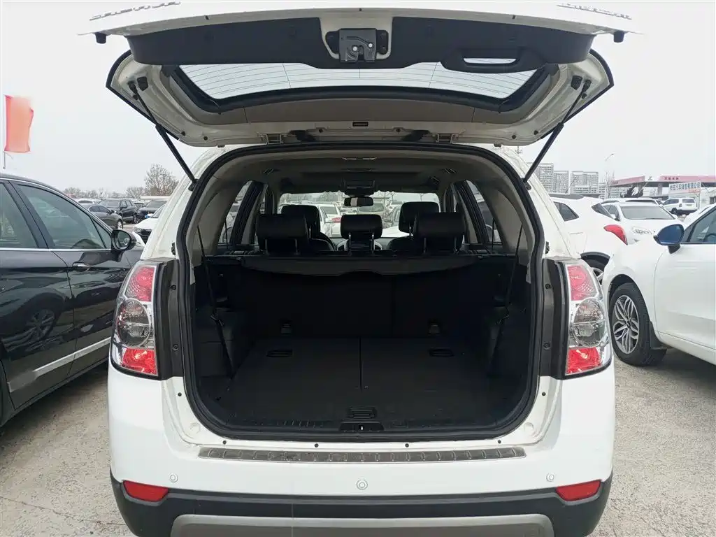 Chevrolet Captiva 2014 2.4L 4WD Flagship 7-seater фото 15